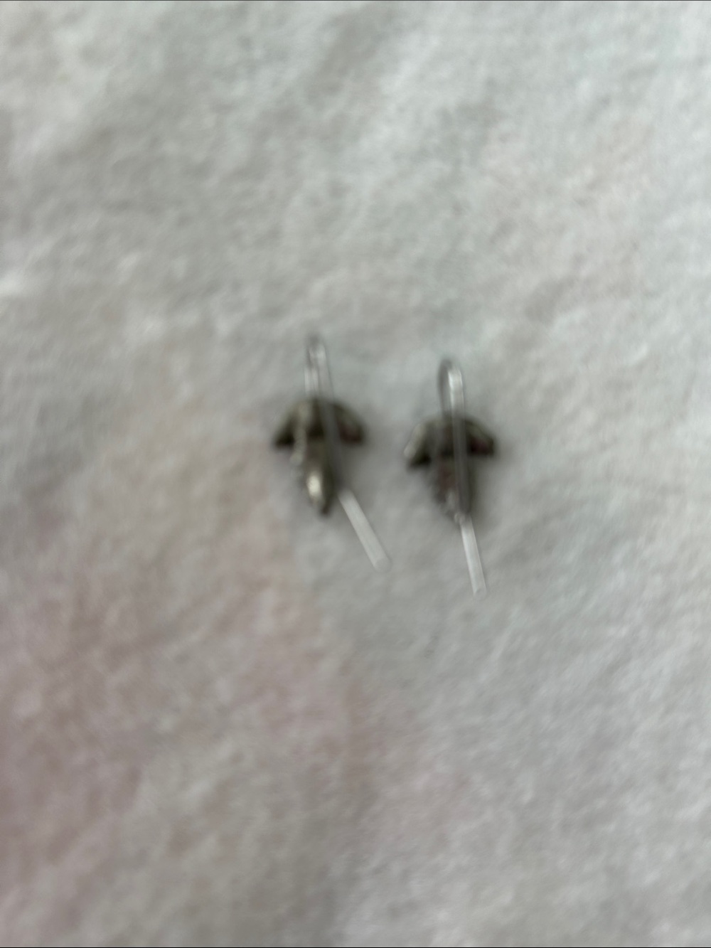 Silver leaf earrings - Picture 2 of 2